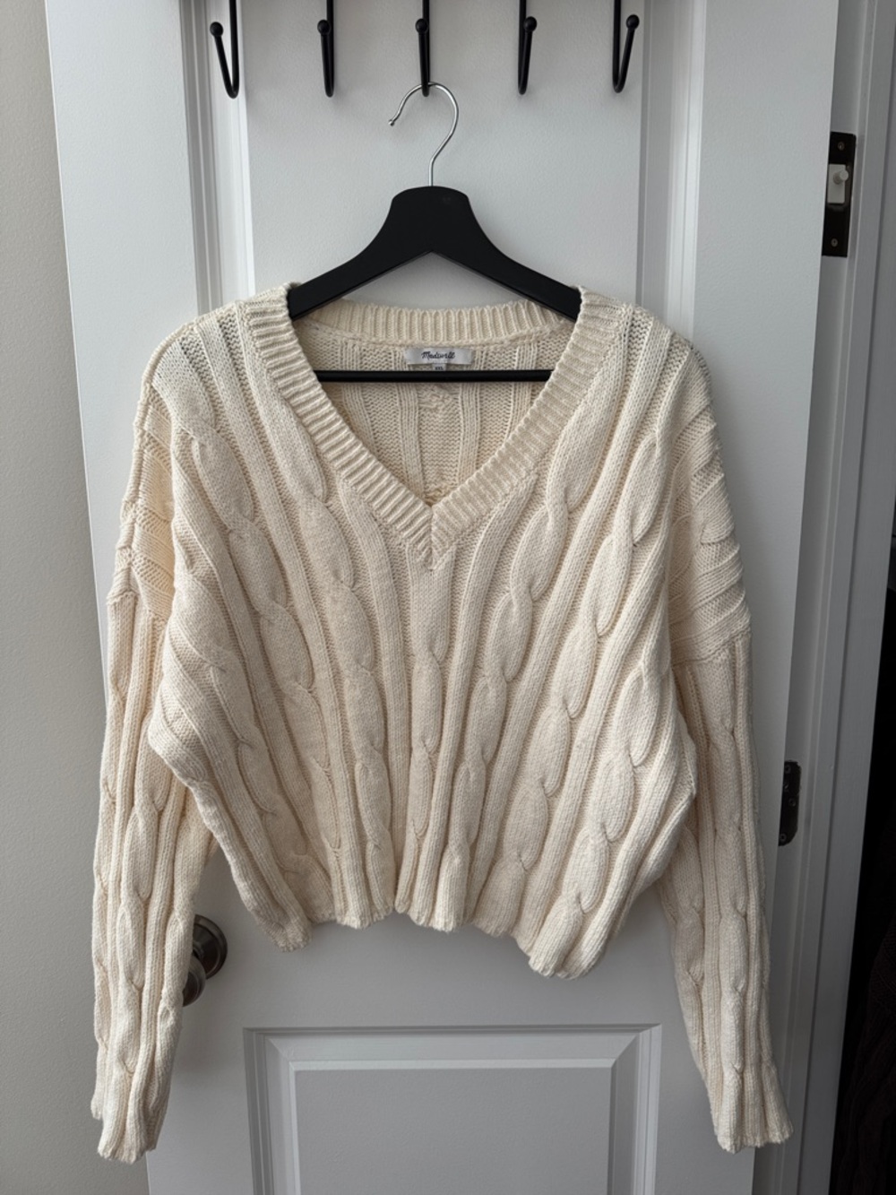 Madewell Cream Cable-Knit V-Neck Sweater